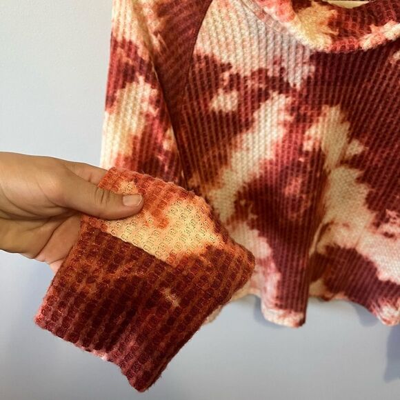 Abound Waffle Knit Rust Multi Color Tie Dye Cowl Neck Top S NWT - Picture 5 of 5